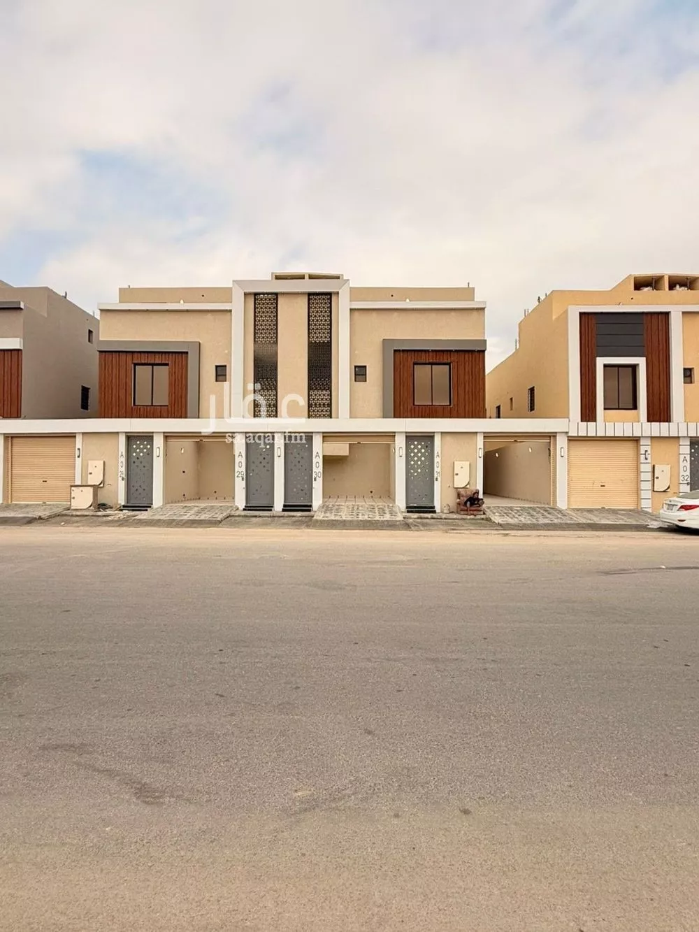 5 bedroom villa in Okaz 2