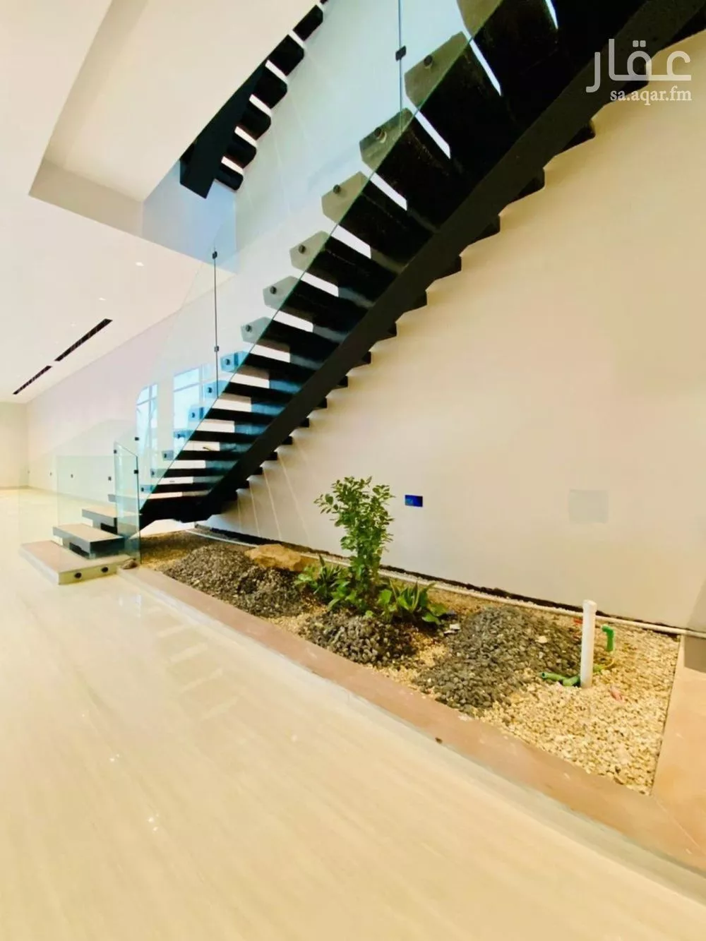4 bedroom villa in Al Mahdiyyah 5