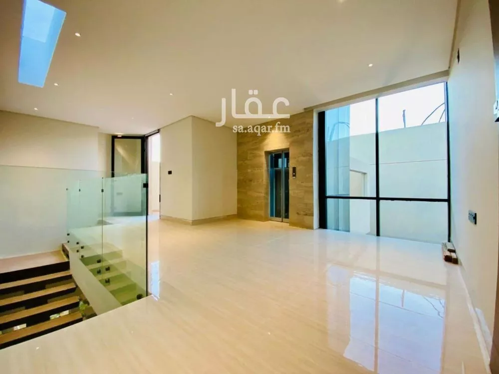 4 bedroom villa in Al Mahdiyyah 10