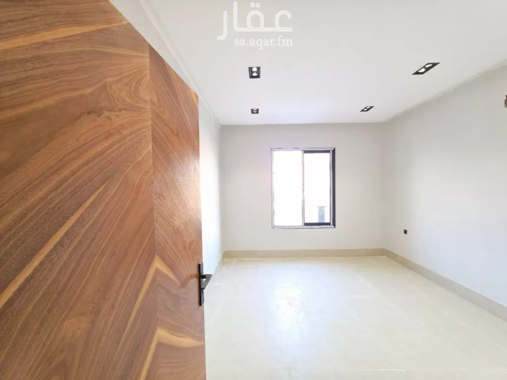 دوبلكس 5 غرف في عكاظ 10