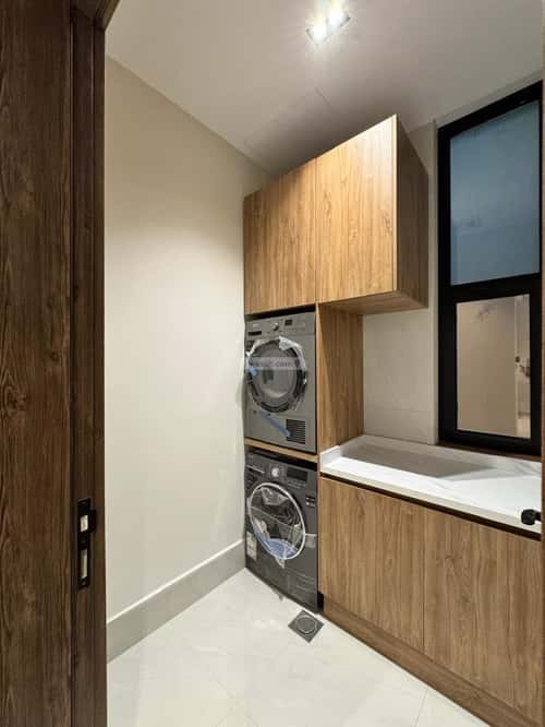 4 bedroom apartment in Al Difa, Madinah 4