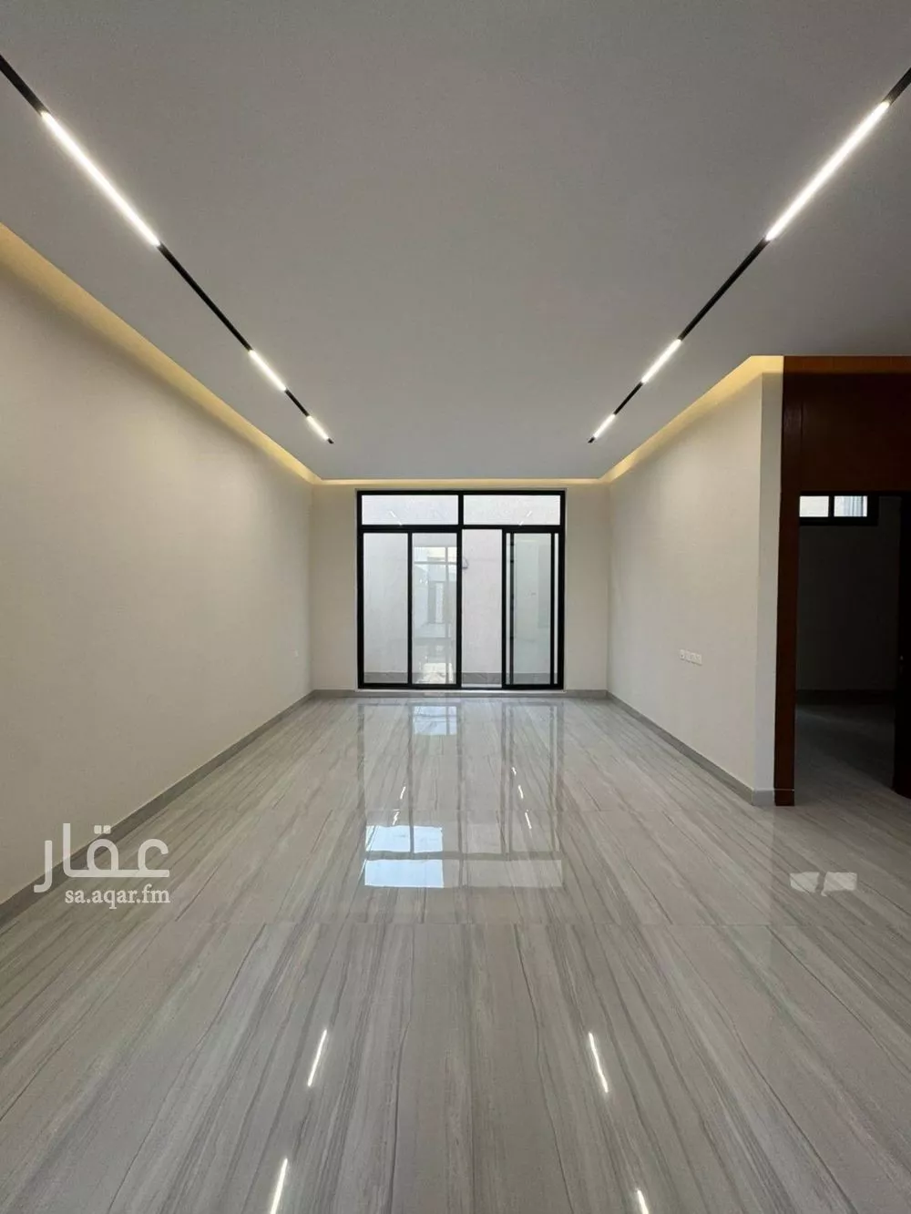 5 bedroom villa in Al Narjis 3