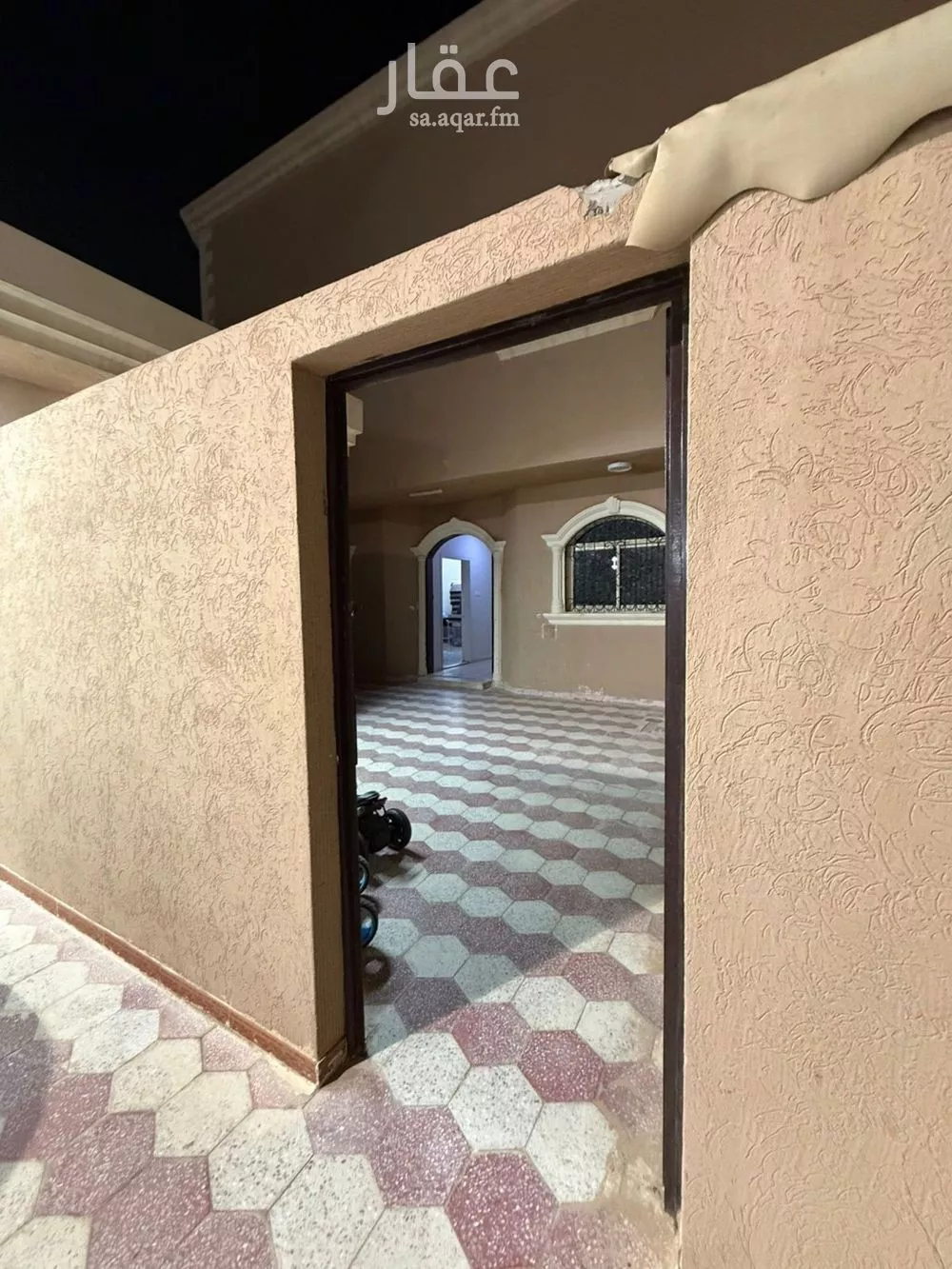 فيلا 6 غرف في النظيم 3