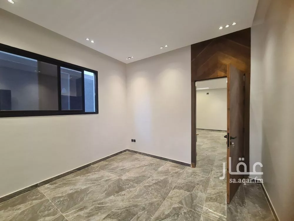 5 bedroom duplex in Okaz 5