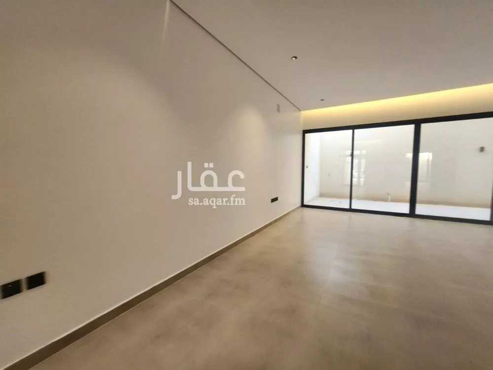 4 bedroom villa in Al Hazm 7