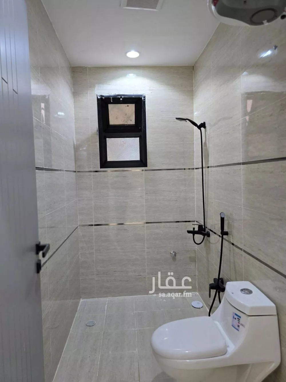 فيلا 5 غرف في بدر 18