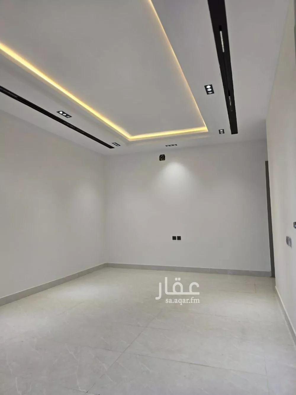 5 bedroom villa in Badr 3