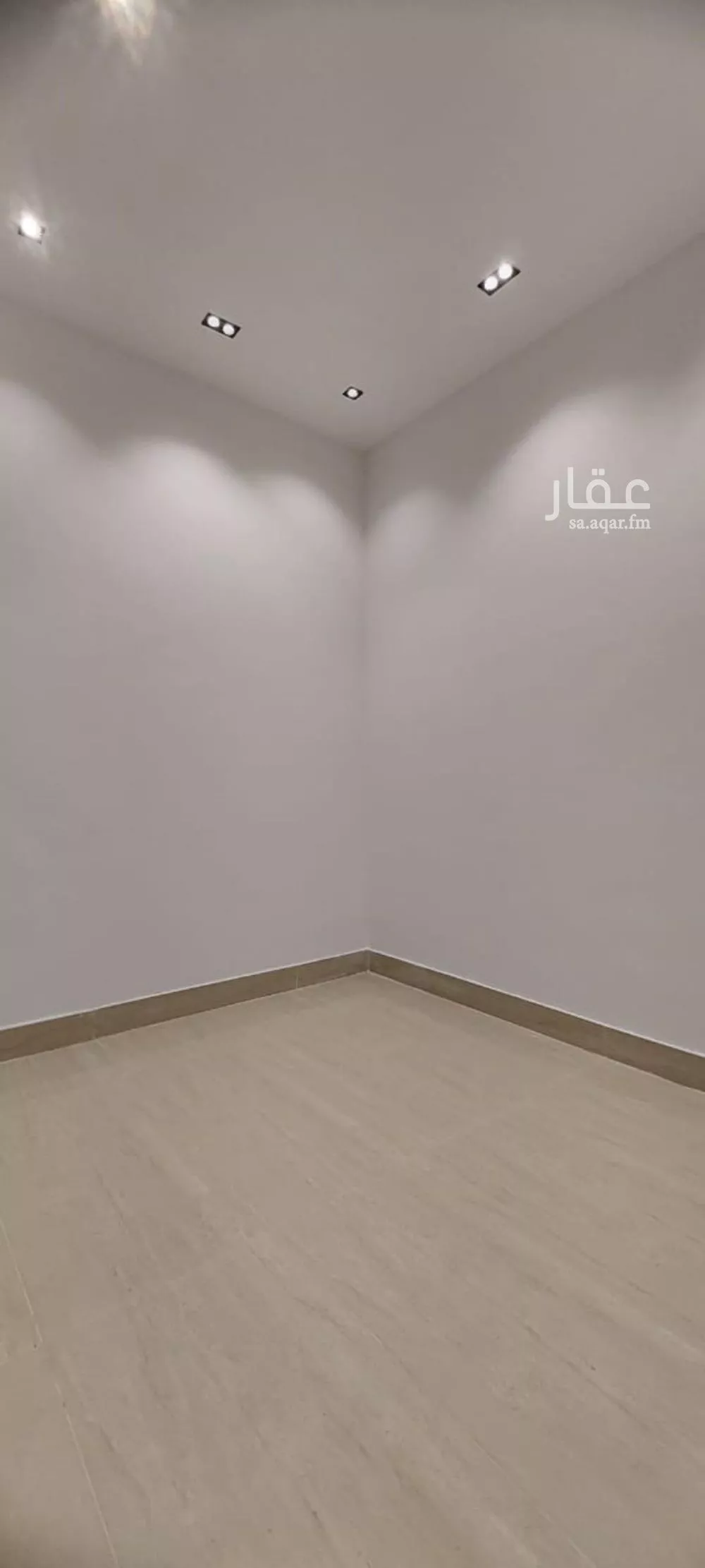فيلا 6 غرف في العريجاء الغربية 7