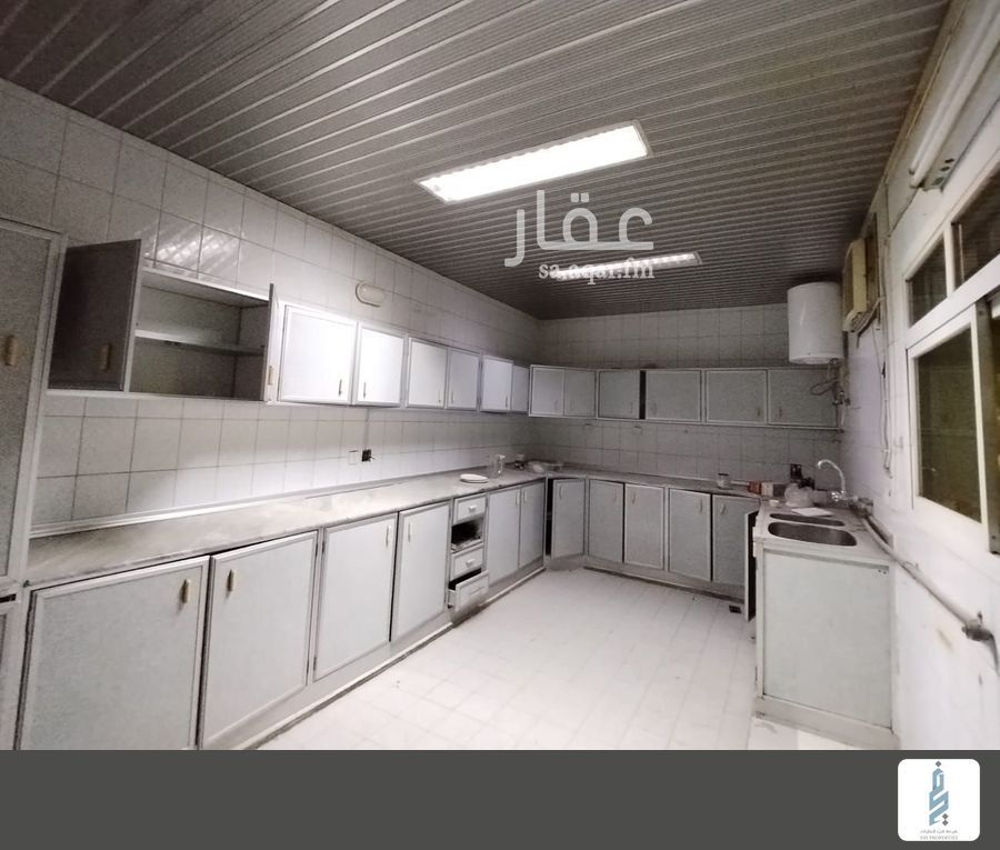 9 bedroom villa in As Suwaidi Al Gharabi, Riyadh 22