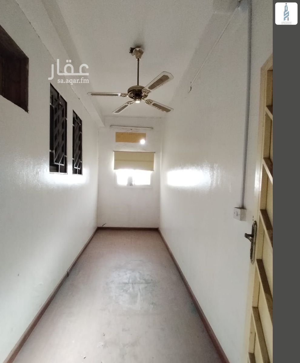 9 bedroom villa in As Suwaidi Al Gharabi, Riyadh 24