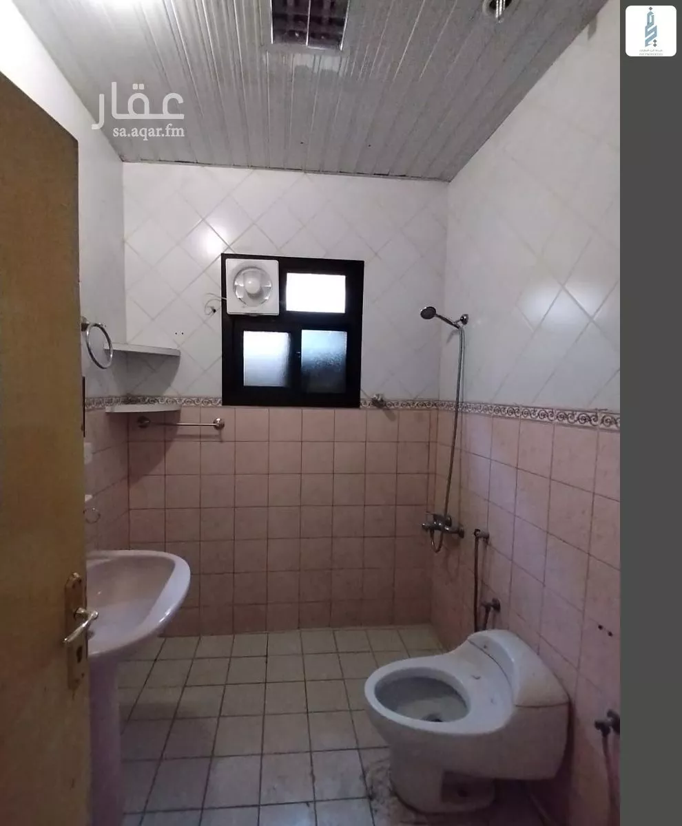 فيلا 9 غرف في السويدي الغربي 21