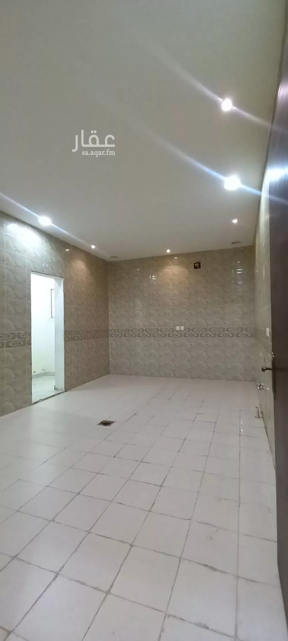 6 bedroom villa in Al Janadriyah 12