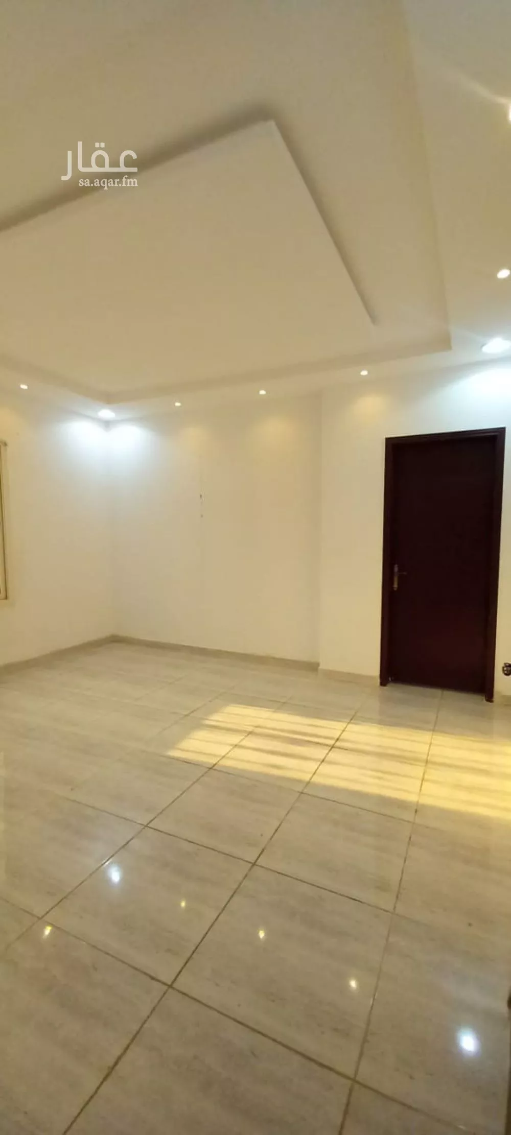 6 bedroom villa in Al Janadriyah 16