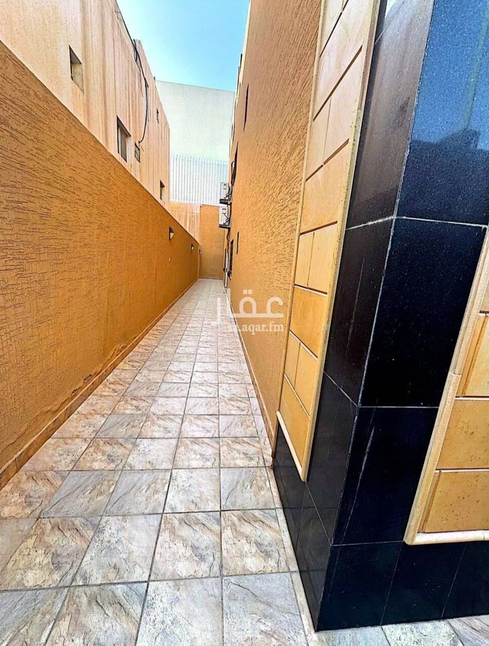 فيلا 4 غرف في التعاون 6