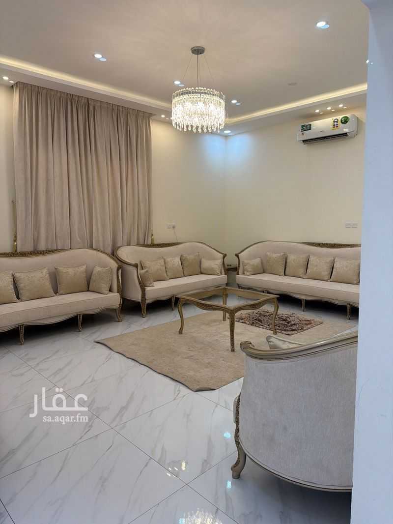 6 bedroom villa in Al Khraimi, Hail 8