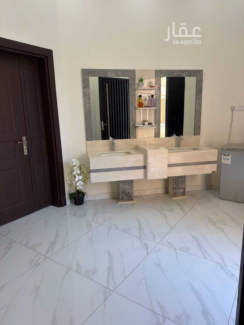 6 bedroom villa in Al Khraimi, Hail 2