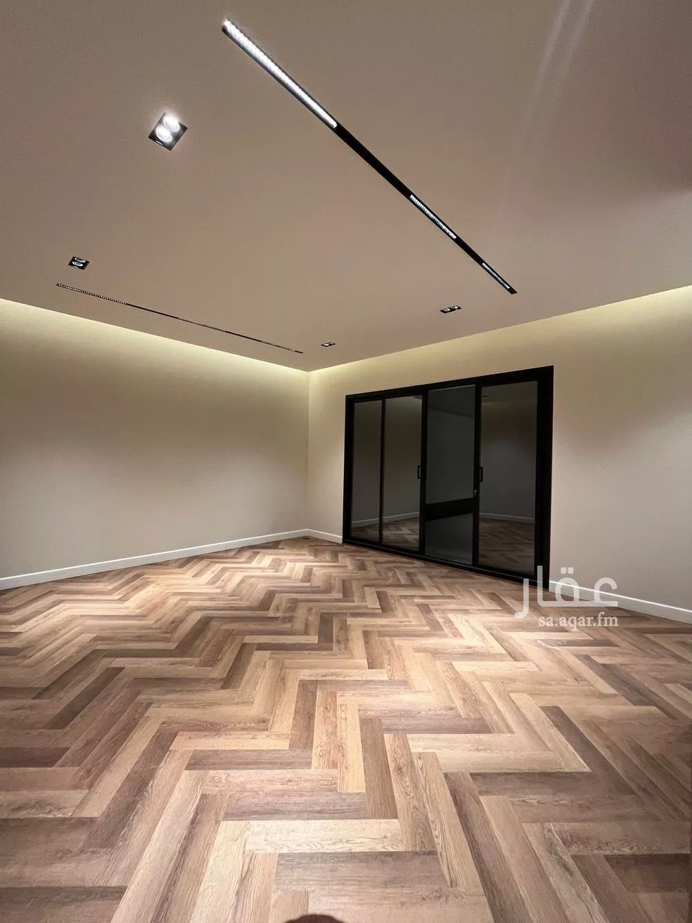 6 bedroom villa in Al Mahdiyyah 7