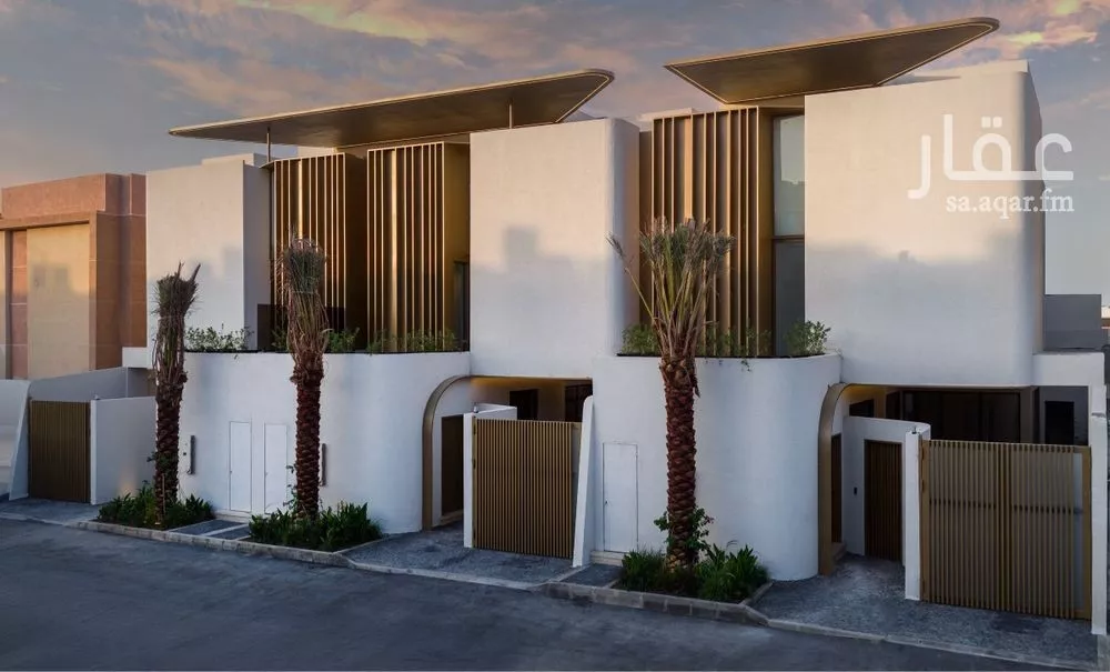 4 bedroom villa in Al Aridh 5