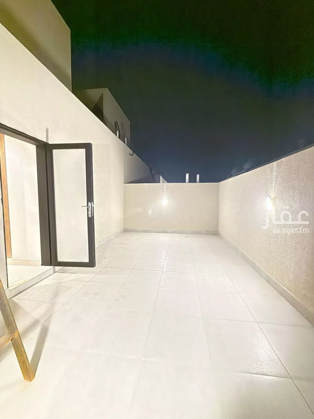 5 bedroom villa in Al Narjis 8