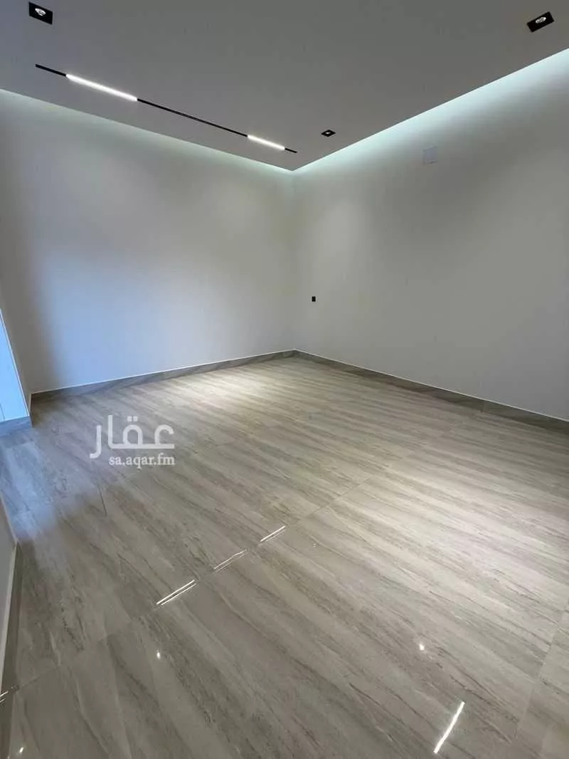 فيلا 6 غرف في الرمال 7
