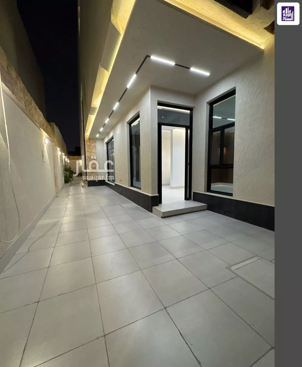 5 bedroom villa in Al Narjis 4