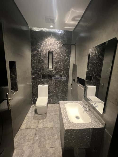 4 bedroom villa in Al Yaqout, Jeddah 12