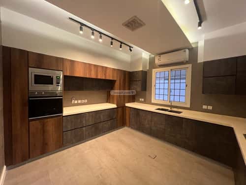 4 bedroom villa in Al Yaqout, Jeddah 14