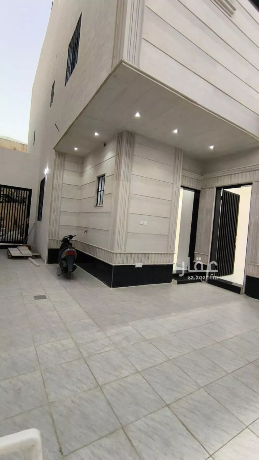 6 bedroom villa in Al Uraija 8