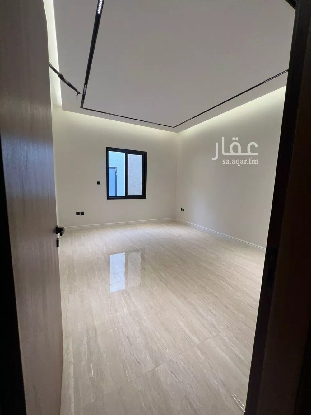 فيلا 6 غرف في النرجس 17