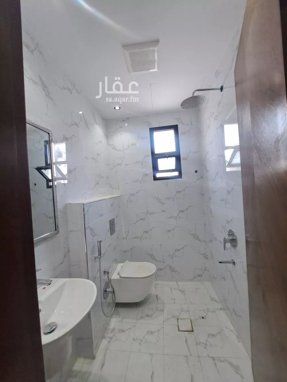 فيلا 6 غرف في طويق 16