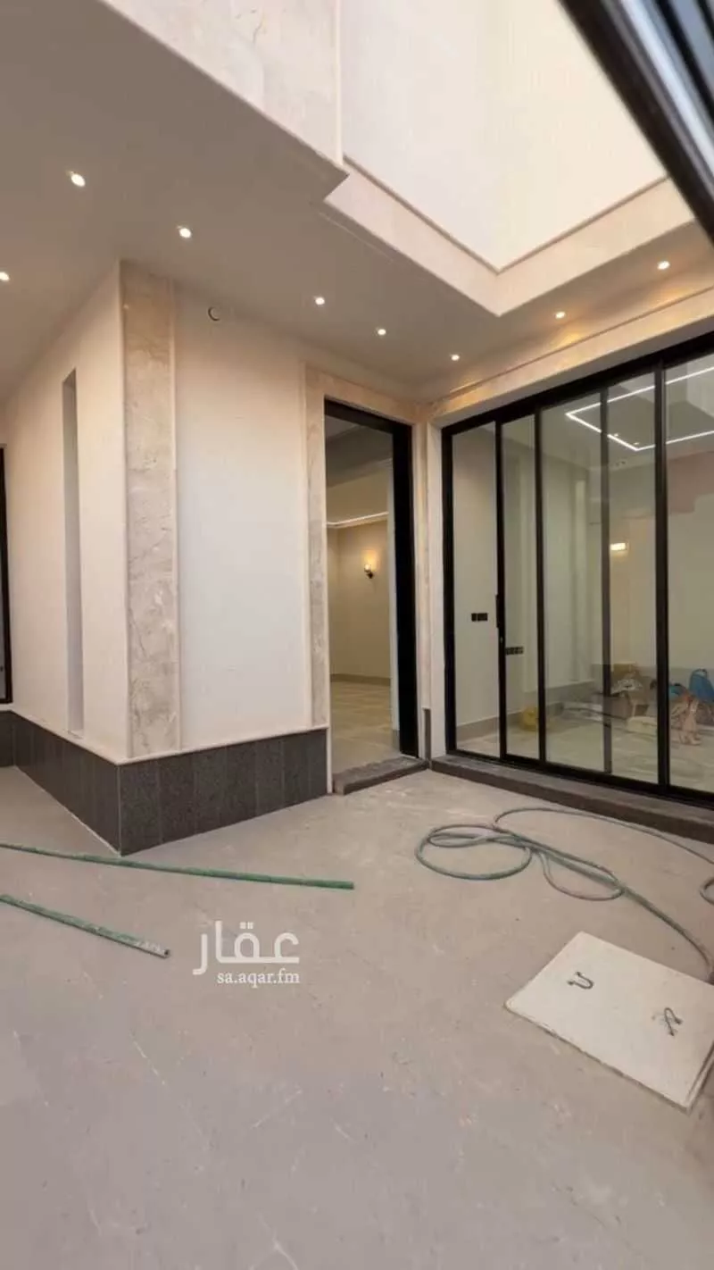 فيلا 5 غرف في طويق 8