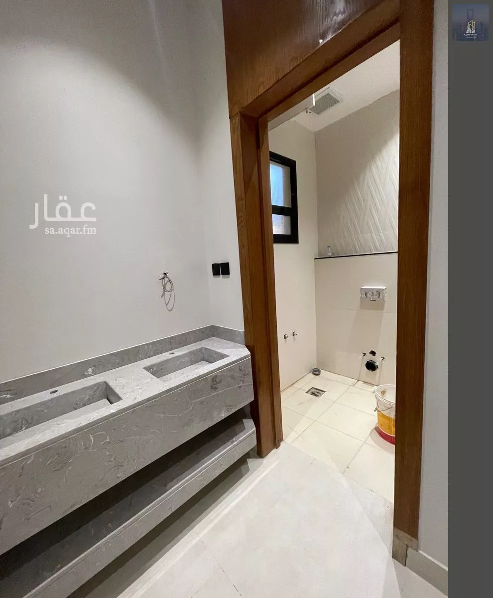 فيلا 7 غرف في الجنادرية 8
