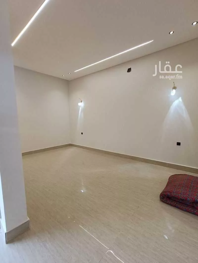 فيلا 5 غرف في طويق 12