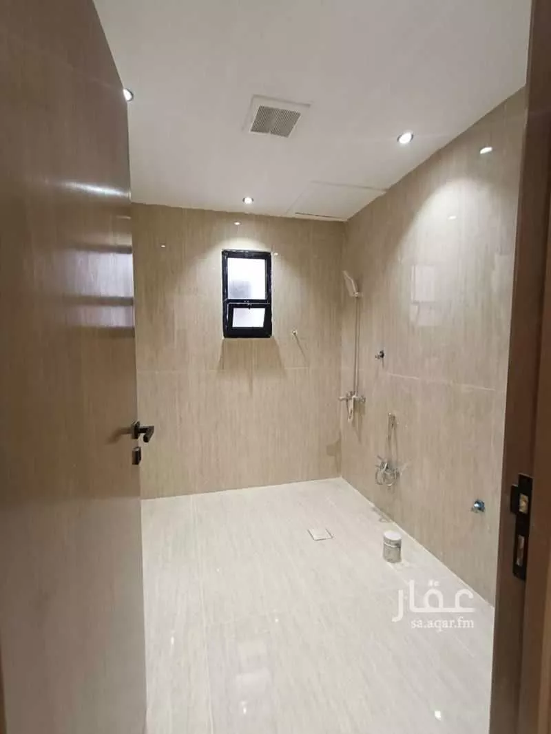 فيلا 5 غرف في طويق 6