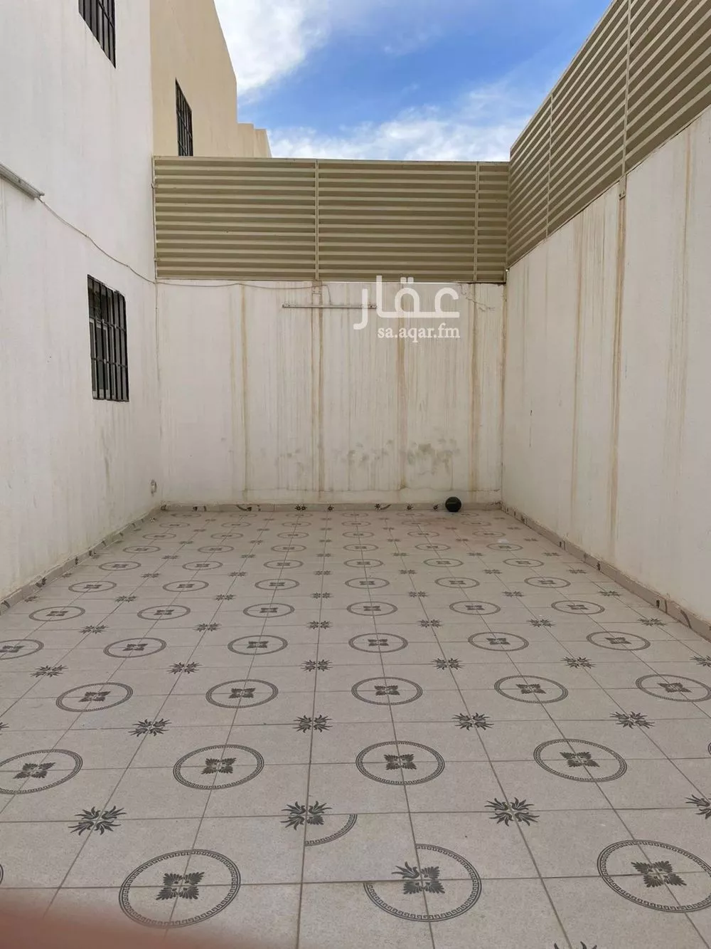 فيلا 15 غرف في طويق 8