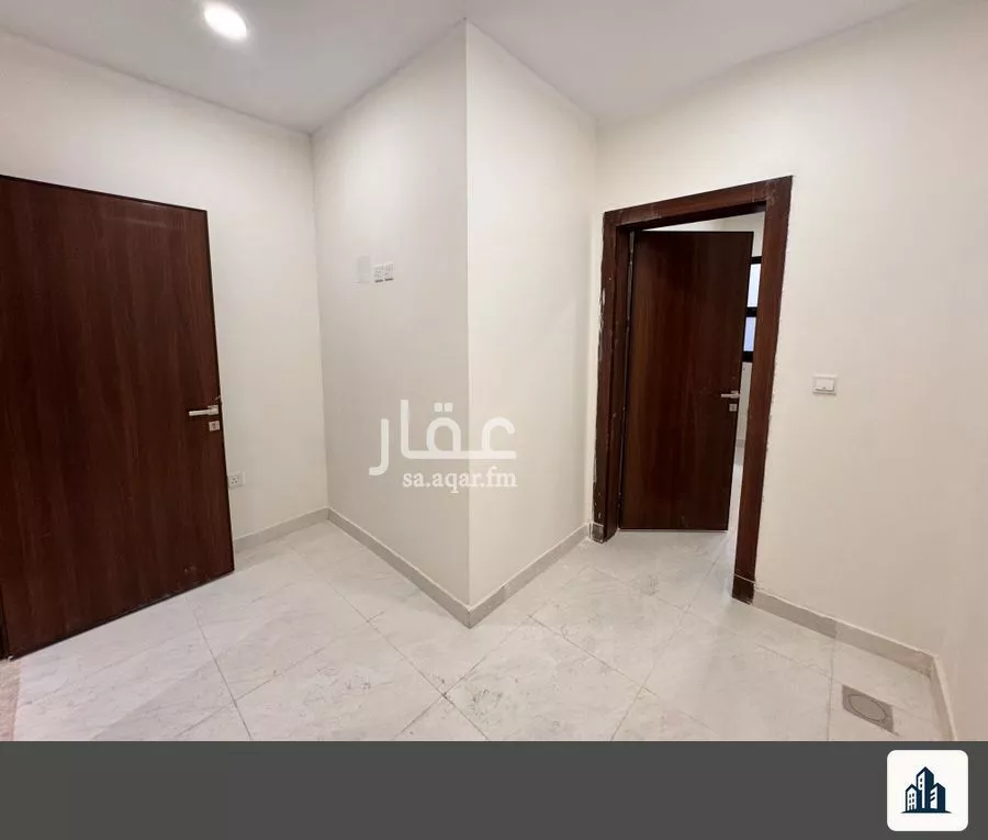 3 bedroom villa in Al Janadriyah 27