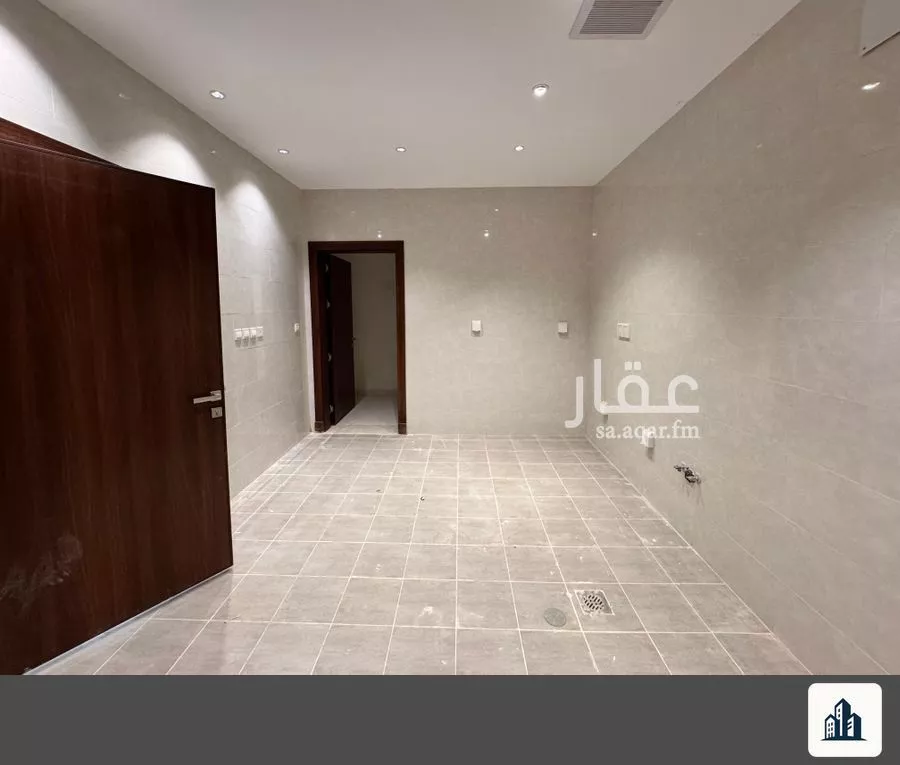 3 bedroom villa in Al Janadriyah 28