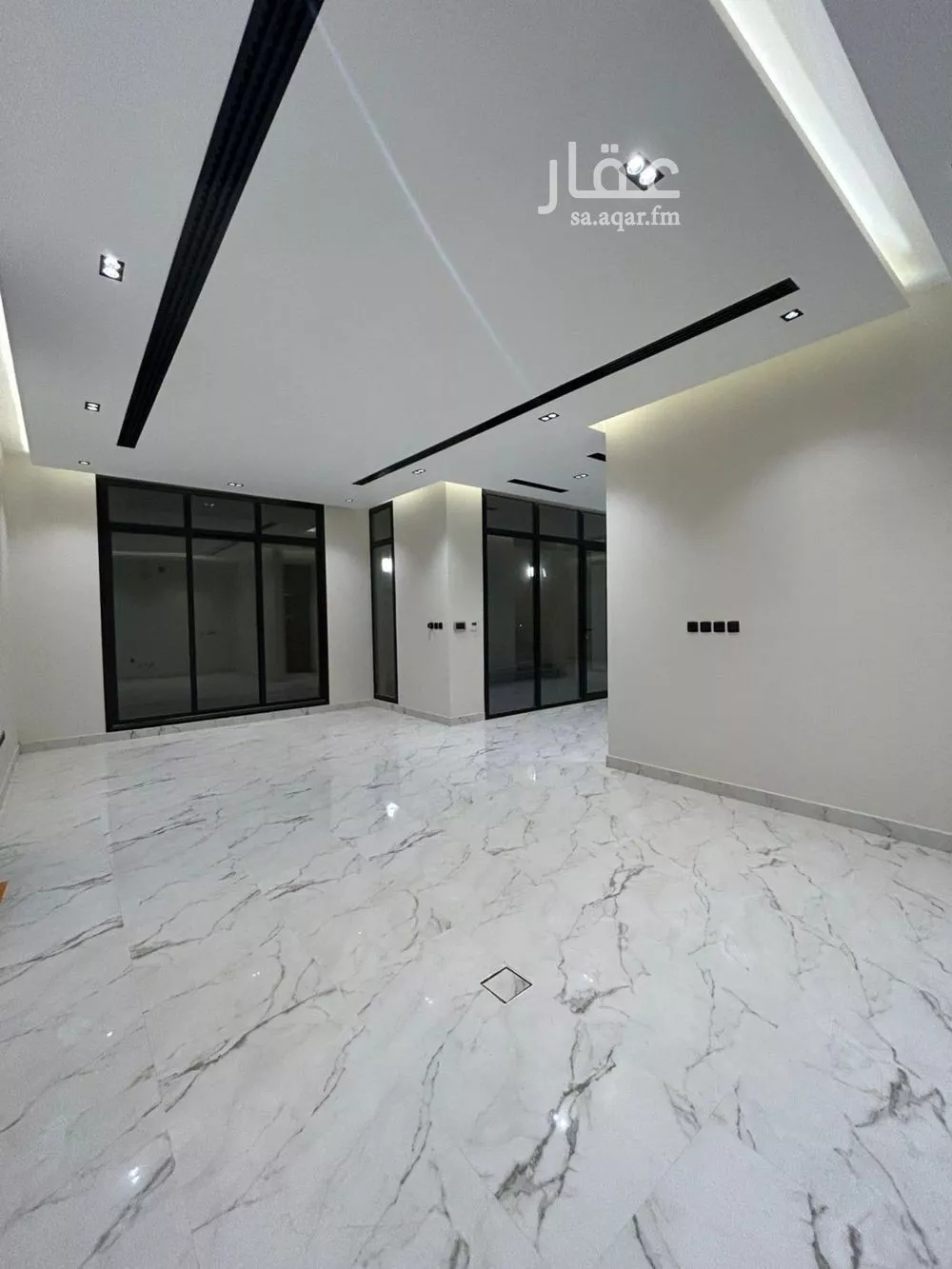 5 bedroom villa in Al Narjis 23
