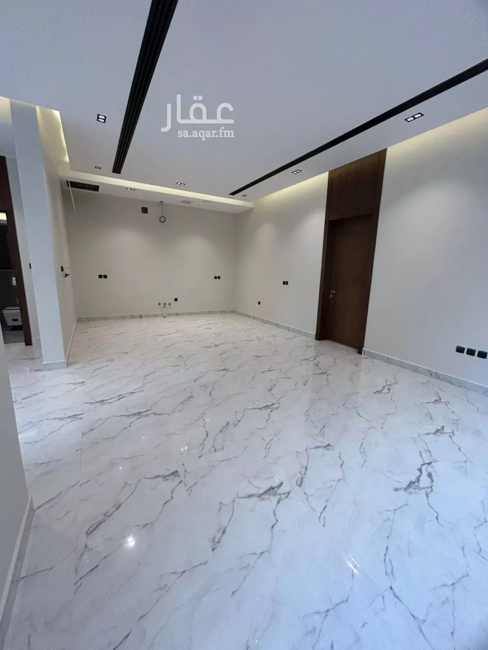 5 bedroom villa in Al Narjis 26