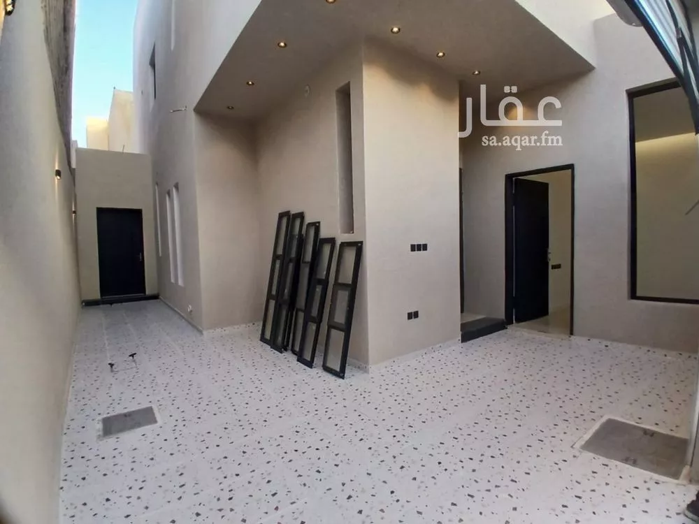 5 bedroom villa in Tuwaiq 5
