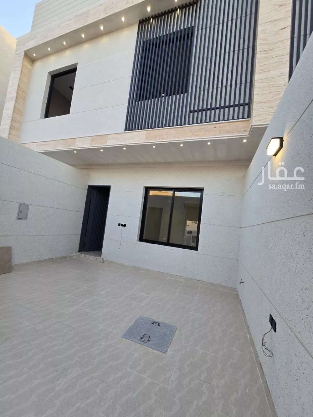 5 bedroom villa in Okaz 5