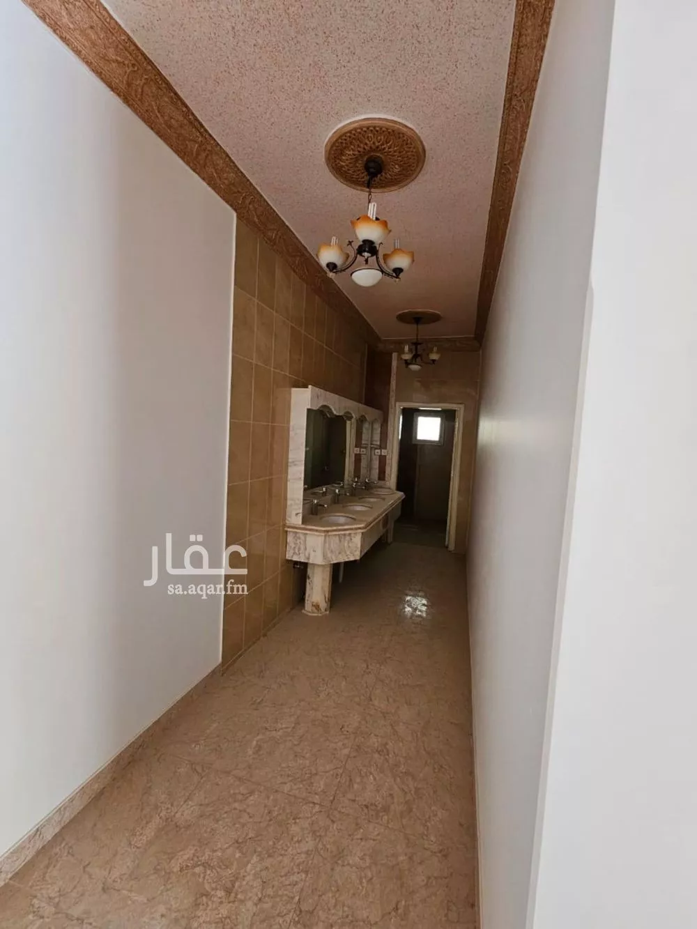 فيلا 4 غرف في المونسية 3