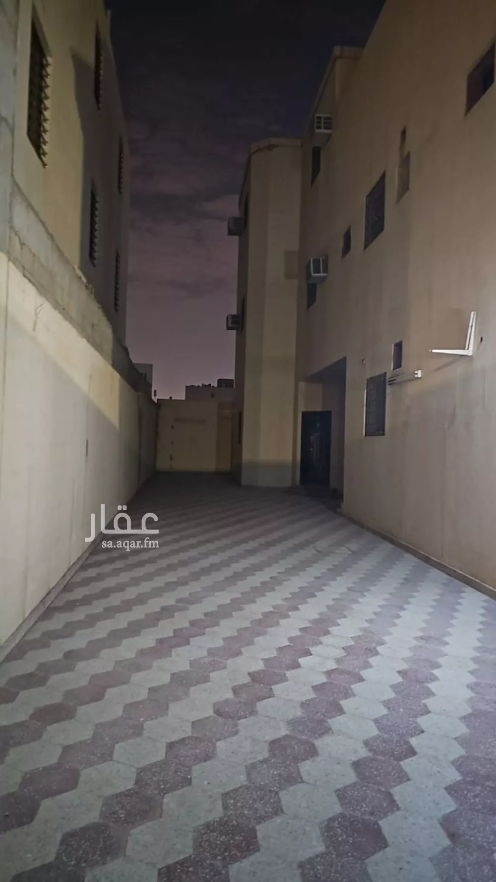 فيلا 4 غرف في المونسية 6