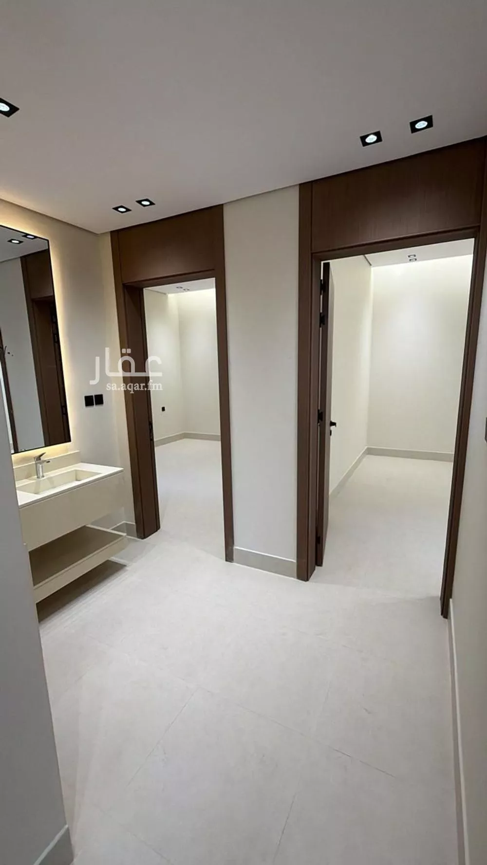 13 bedroom villa in Al Janadriyah 26