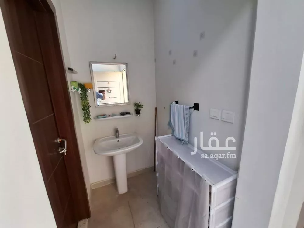 فيلا 6 غرف في الجنادرية 12