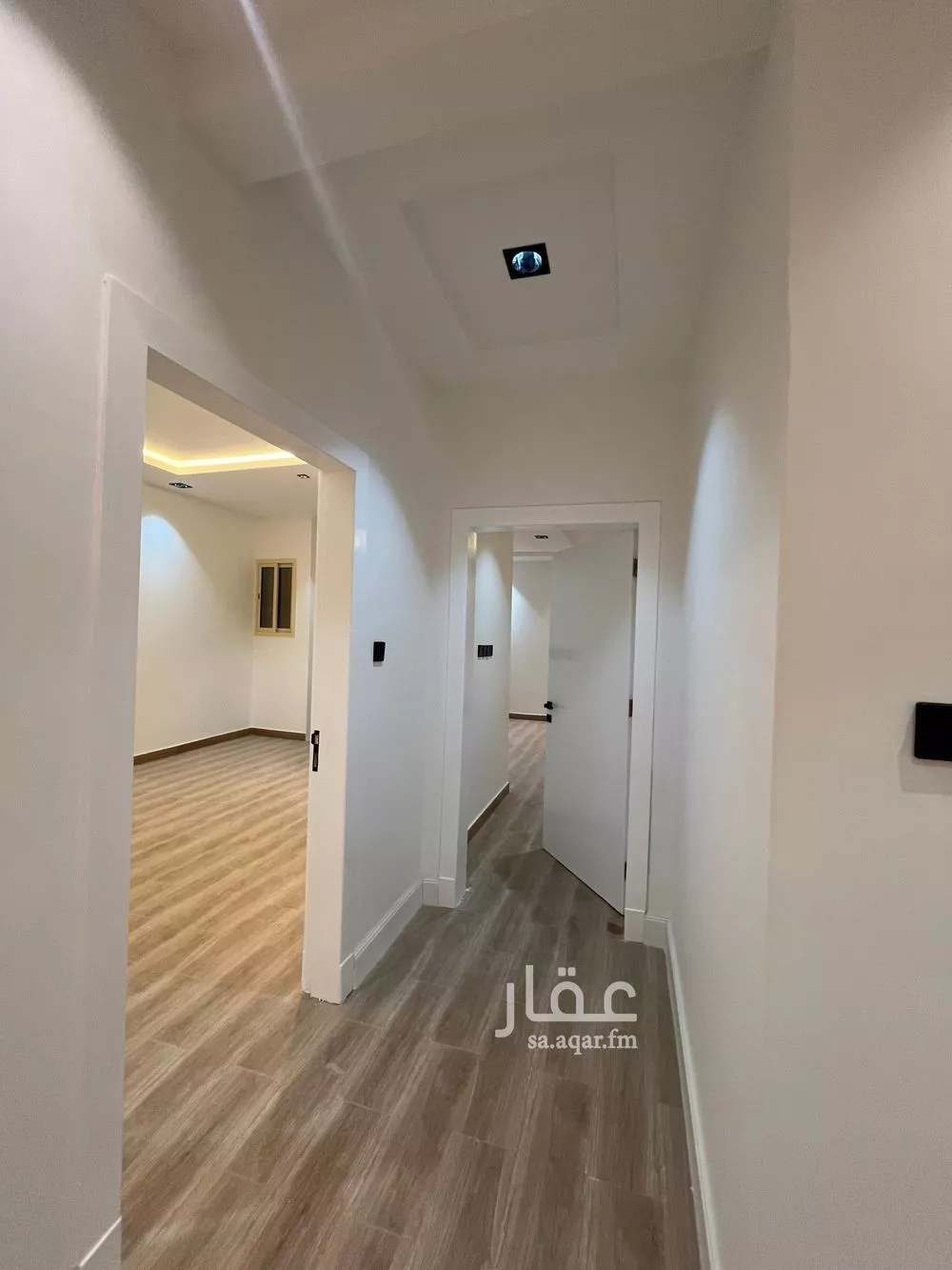فيلا 5 غرف في الحزم 20