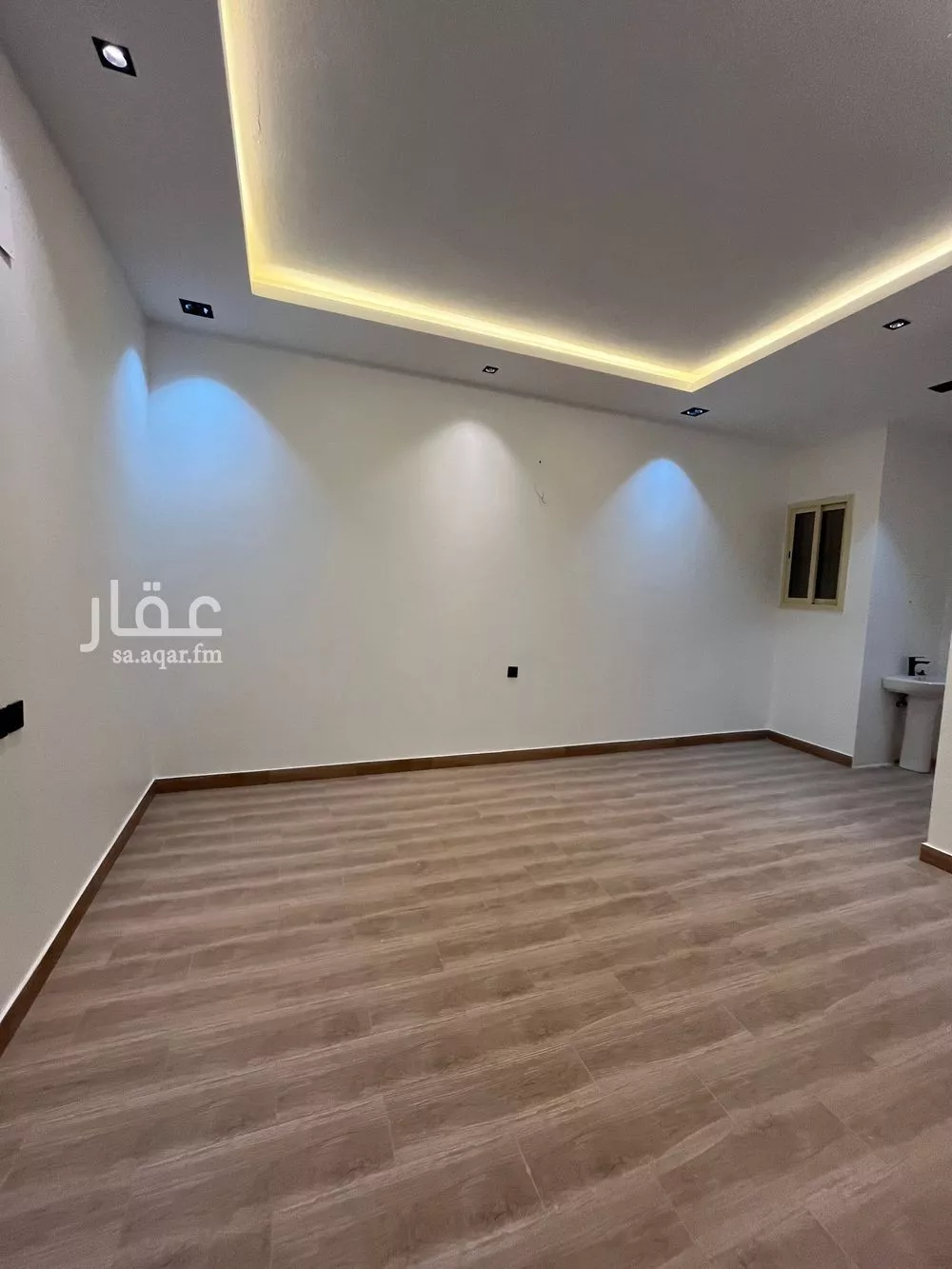 فيلا 5 غرف في الحزم 26