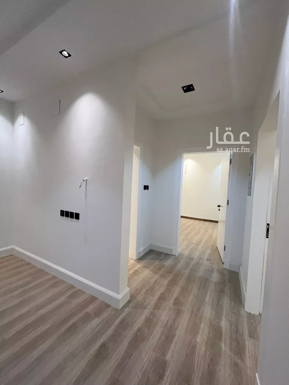 فيلا 5 غرف في الحزم 29