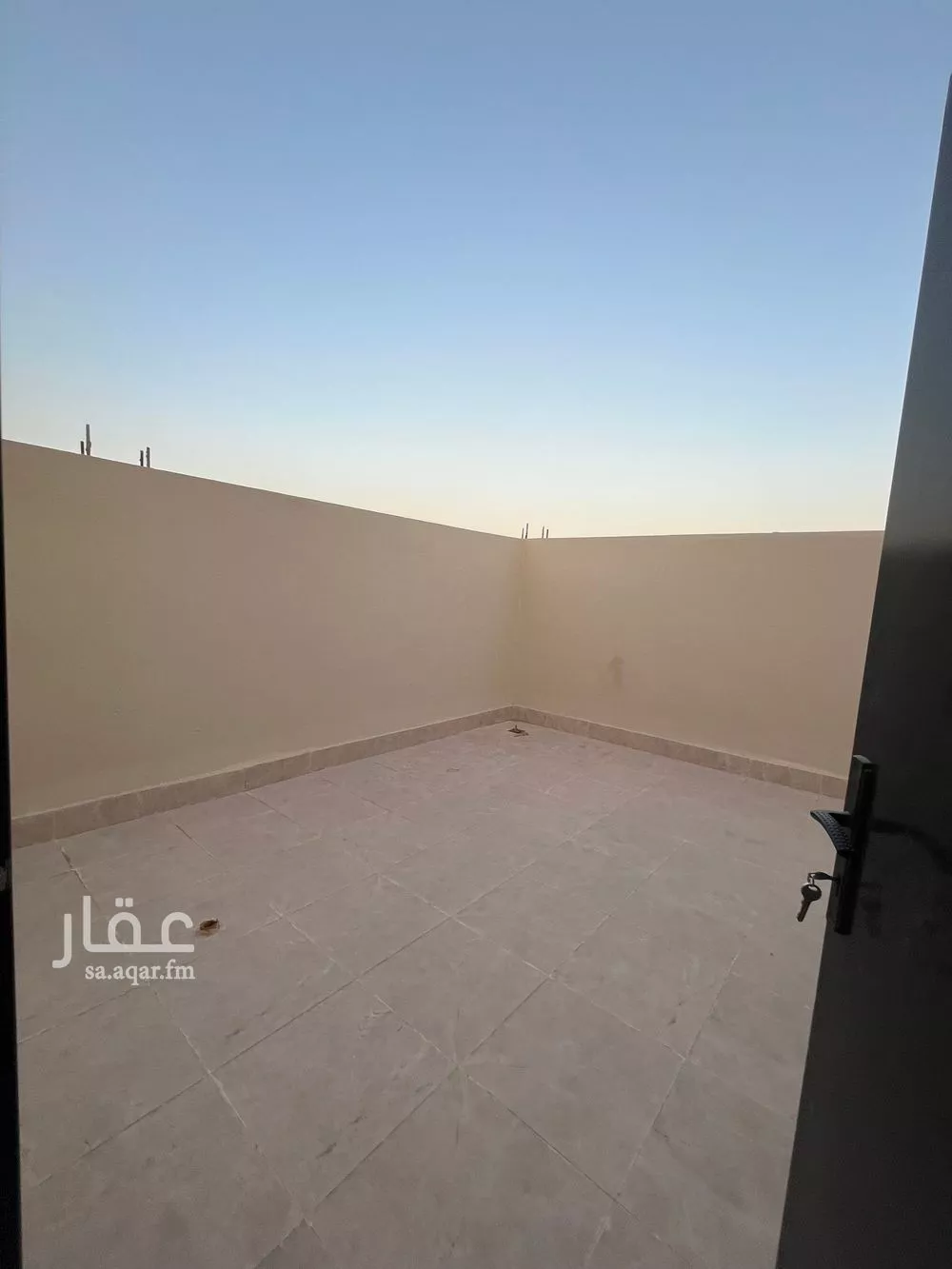 فيلا 5 غرف في الحزم 30