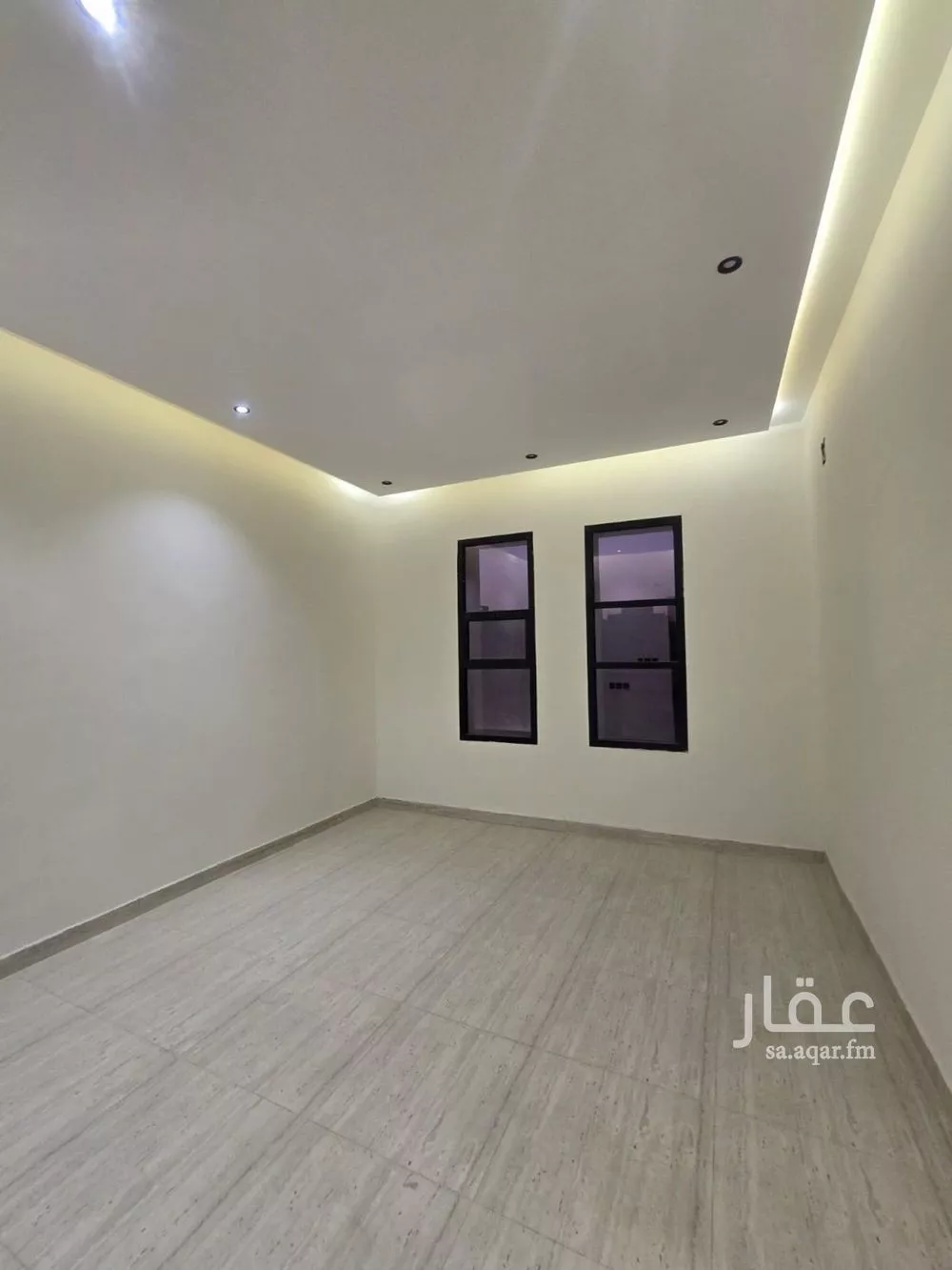 فيلا 5 غرف في طويق 15